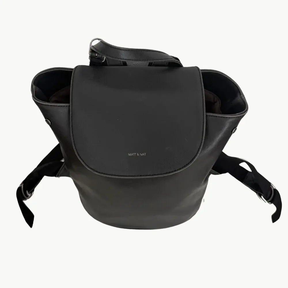 Matt & Nat Soho Black Vegan Leather Backpack Vintage Collection
